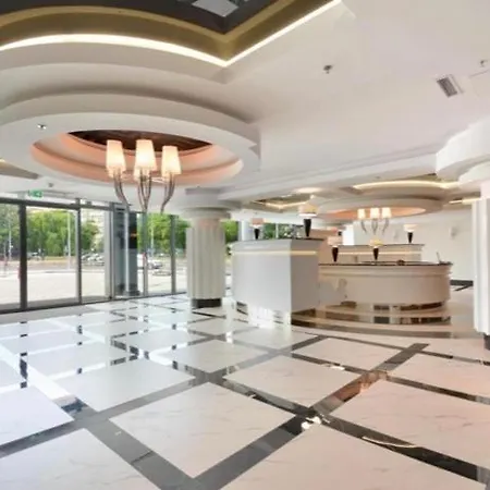 公寓 Hanza Tower Downtown 20 & Pool